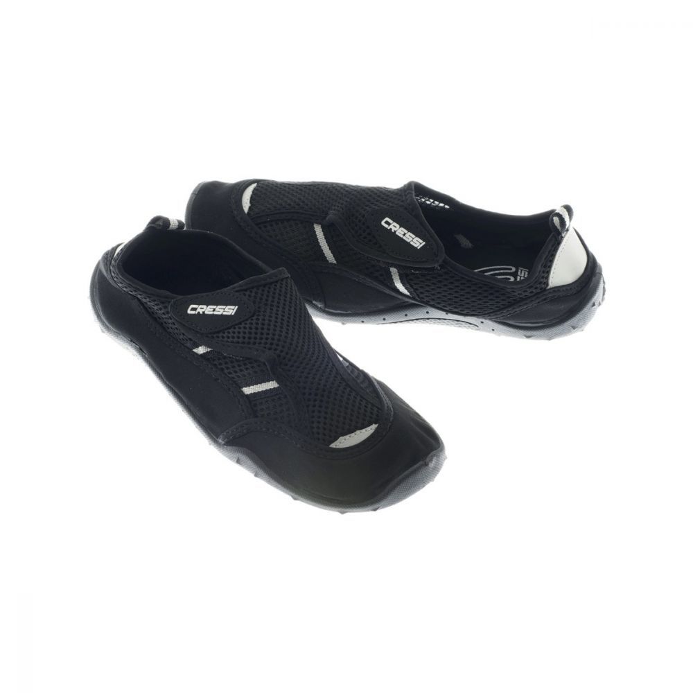 Aqua shoes Noumea